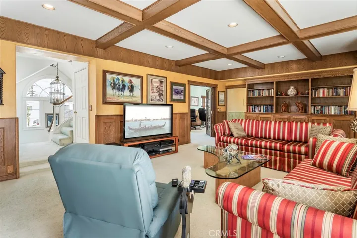 2nd floor family room