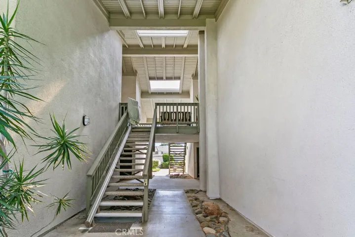 8633 Portola Court 17e, Huntington Beach, California 92646