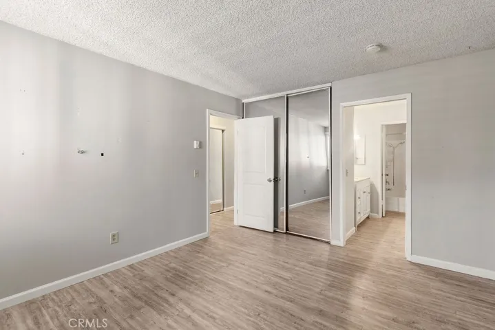 8633 Portola Court 17e, Huntington Beach, California 92646