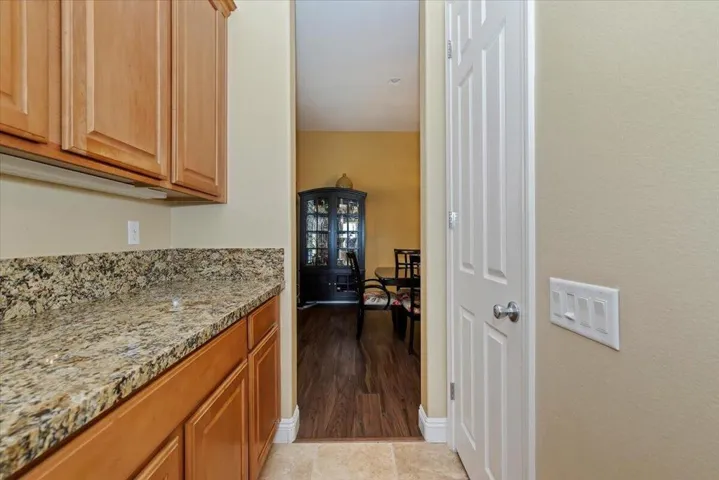 36-Butler's Pantry