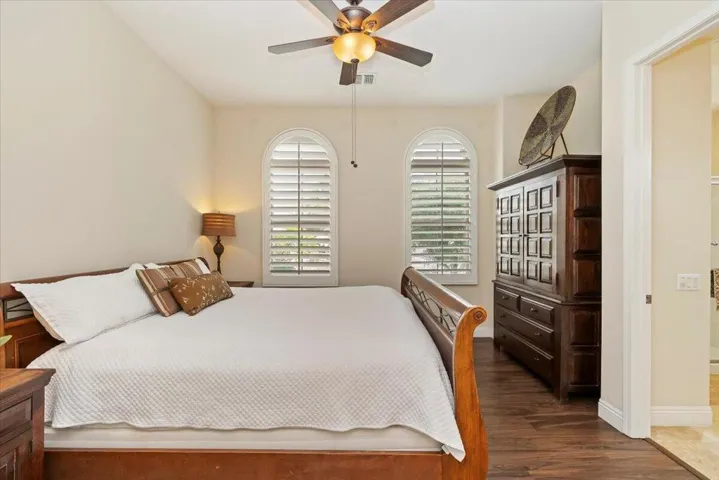 37-Bedroom