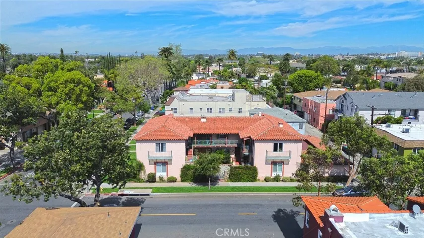 2200 Chestnut, Long Beach, California 90806