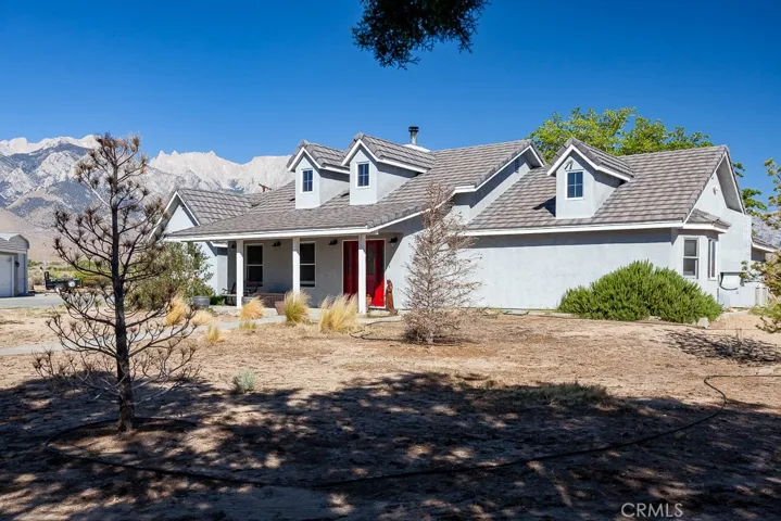Front of main house.