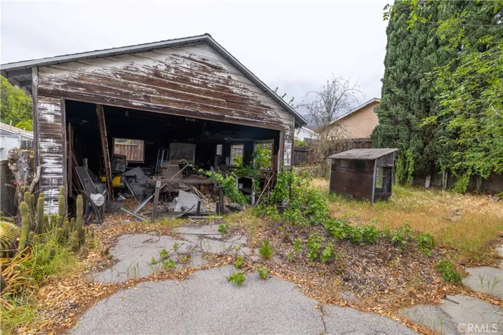7417 Apperson, Tujunga, California 91042