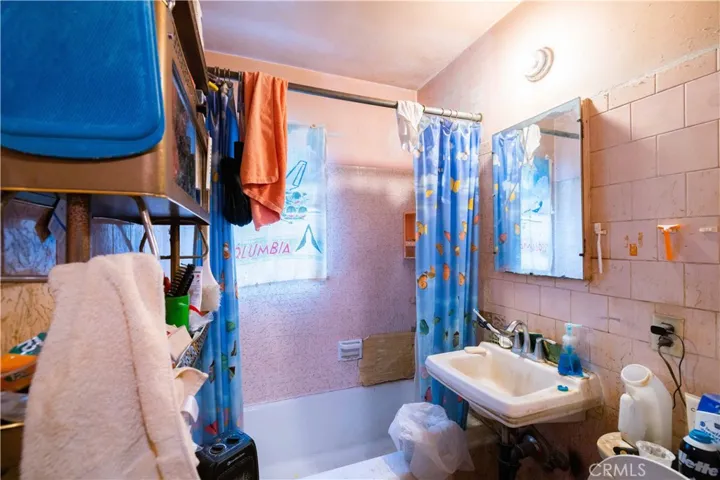 7417 Apperson, Tujunga, California 91042
