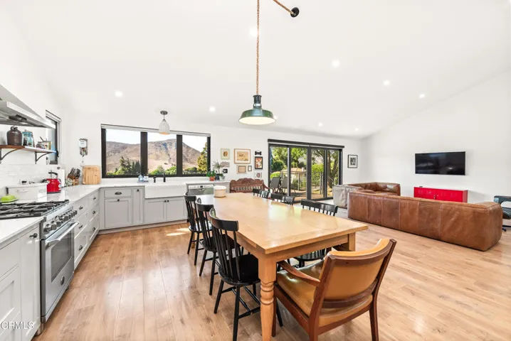 2474 Barbara Dr Santa Rosa Valley-20