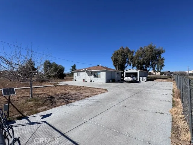 11918 Hemlock, Hesperia, California 92345