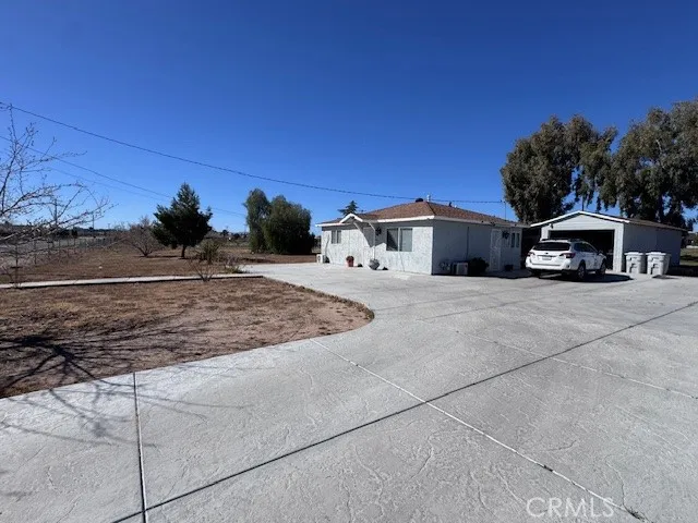 11918 Hemlock, Hesperia, California 92345