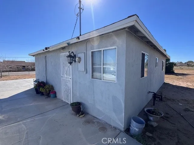11918 Hemlock, Hesperia, California 92345