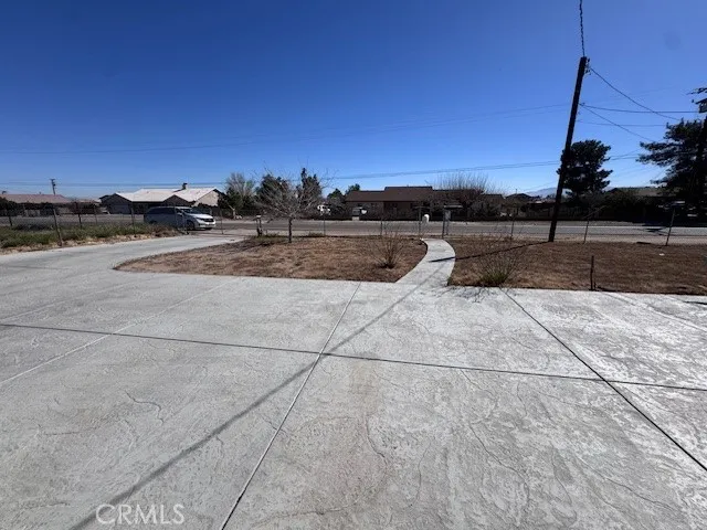 11918 Hemlock, Hesperia, California 92345