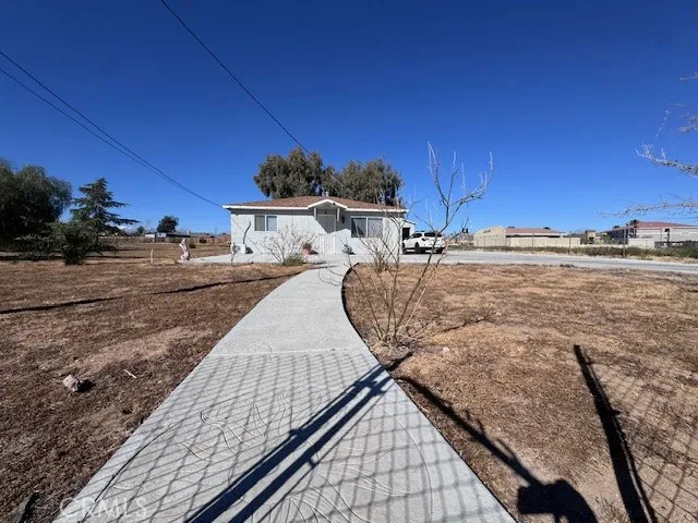11918 Hemlock, Hesperia, California 92345