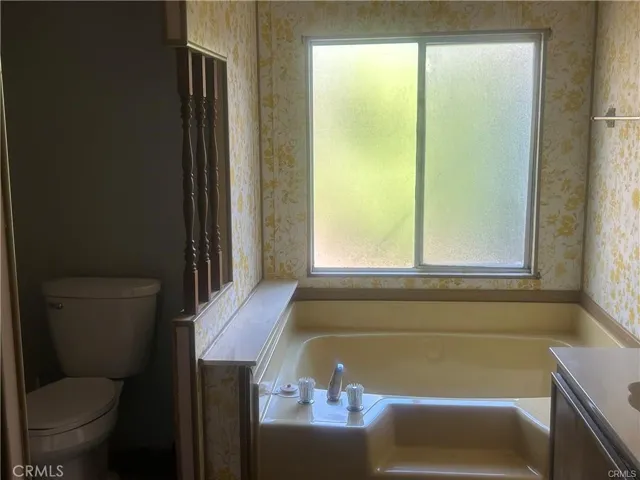 6773 Sayre, Nice, California 95464