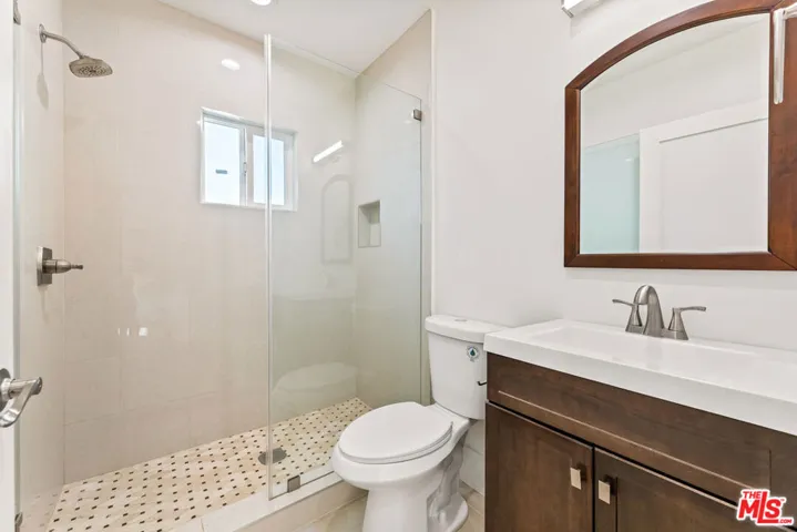 JADU - Bathroom