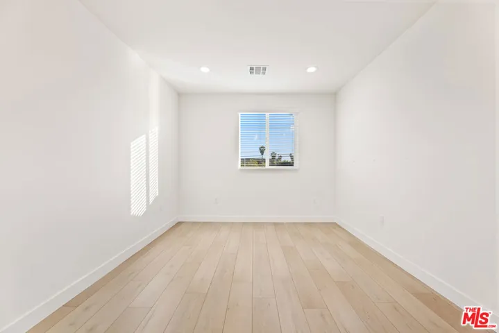 2-story ADU - upstairs BR 1
