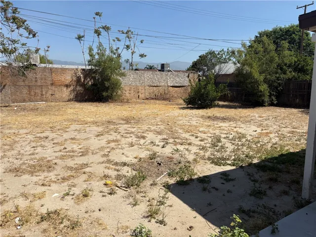 2004 W 15th, San Bernardino, California 92411