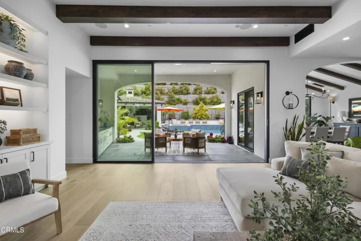 Great Rm & Pool