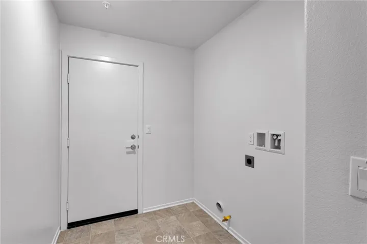 10158 Kemper Avenue, Adelanto, California 92301