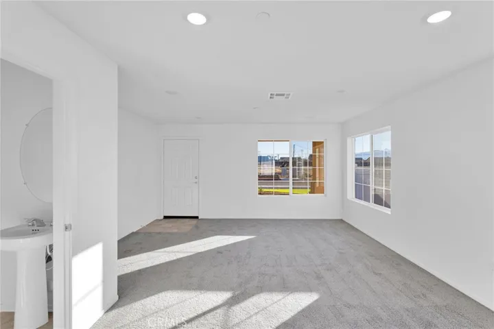 10158 Kemper Avenue, Adelanto, California 92301