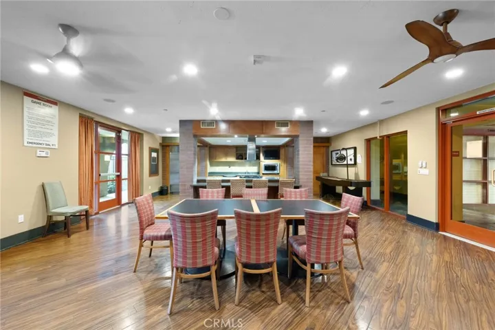 Community kitchen available