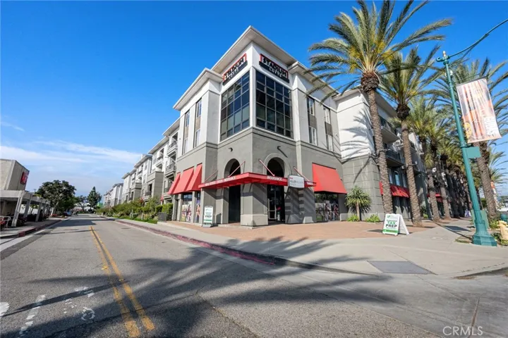 Stadium Lofts are located at Katella & St College