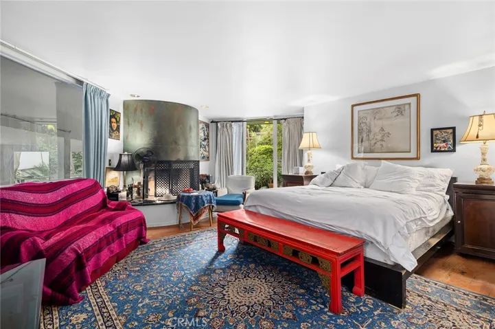 While the primary suite occupies its own private level, offering exceptional privacy and uninterrupted views.