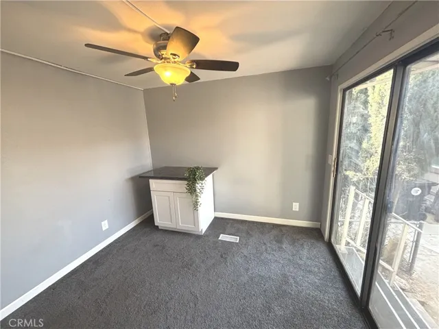 2nd Bedroom with ceiling fan.