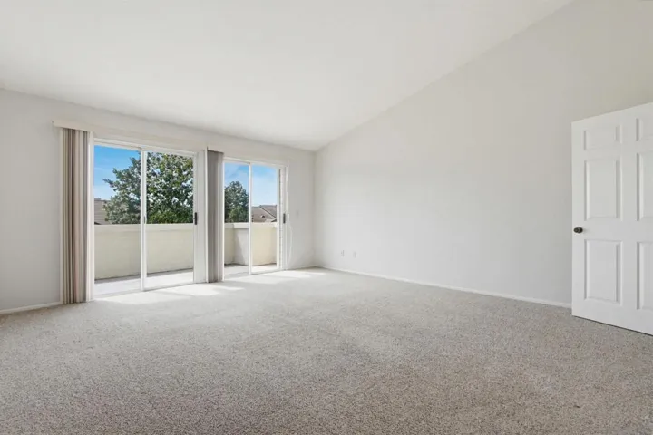 65 Via Casitas, Bonsall, California 92003