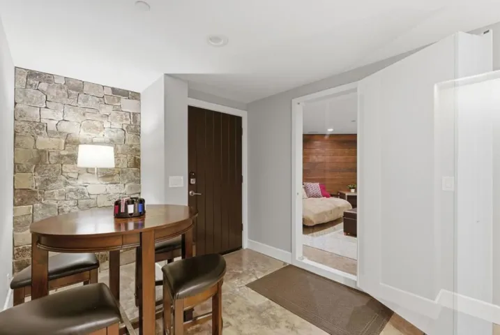 2974 E Cliff Drive, Santa Cruz, California 95062