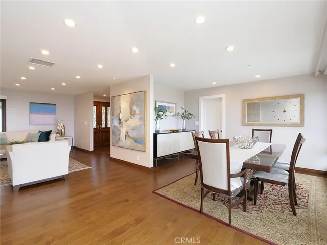 Living & Dining Room