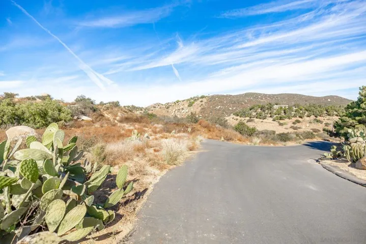 3038 Joni, San Marcos, California 92069