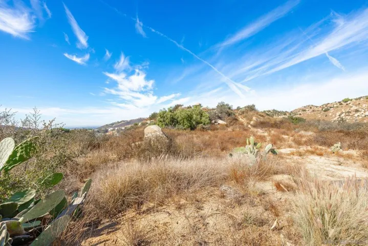 3038 Joni, San Marcos, California 92069