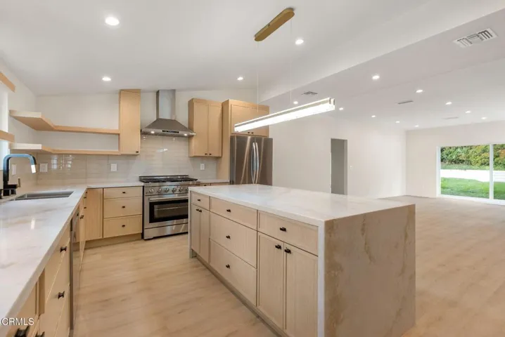 18-web-or-mls-17254-warrington-dr