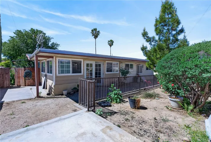 1039 W Avenue J6, Lancaster, California 93534
