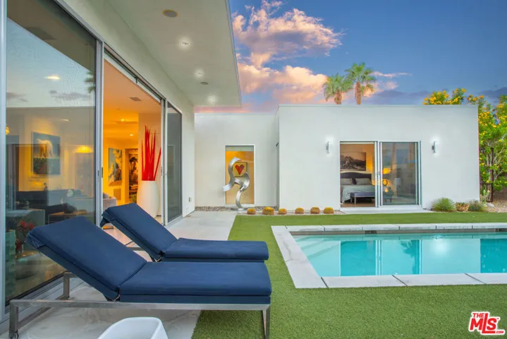 4304 Vantage Lane, Palm Springs, California 92262