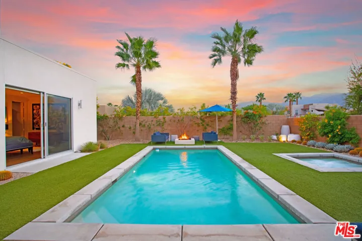 4304 Vantage Lane, Palm Springs, California 92262