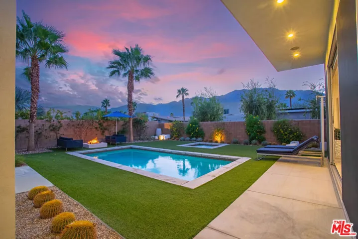 4304 Vantage Lane, Palm Springs, California 92262