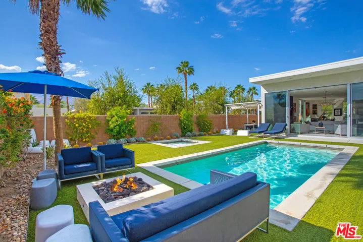 4304 Vantage Lane, Palm Springs, California 92262
