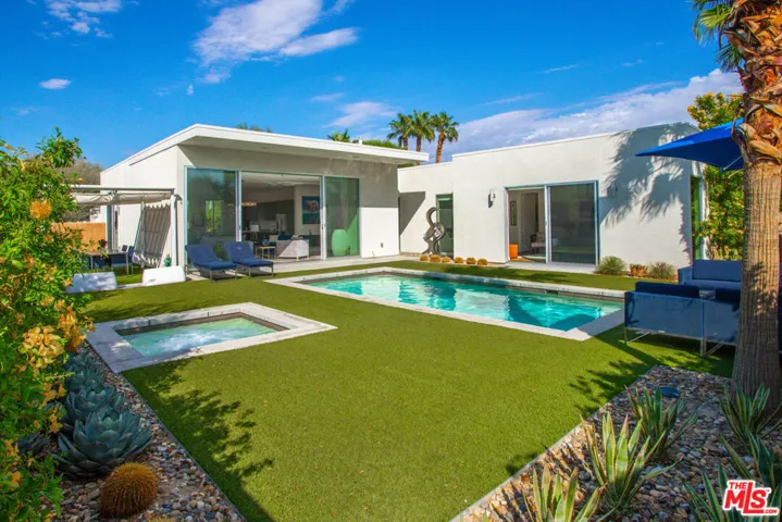 4304 Vantage Lane, Palm Springs, California 92262