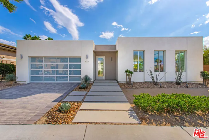 4304 Vantage Lane, Palm Springs, California 92262