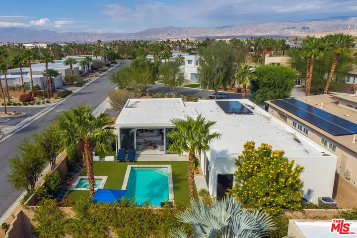 4304 Vantage Lane, Palm Springs, California 92262