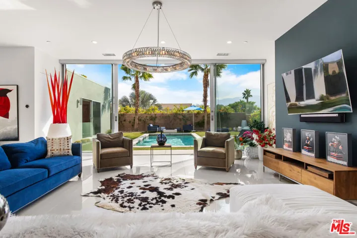 4304 Vantage Lane, Palm Springs, California 92262