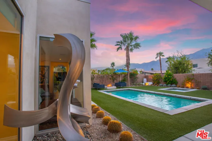 4304 Vantage Lane, Palm Springs, California 92262