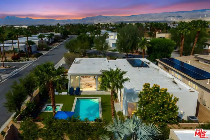 4304 Vantage Lane, Palm Springs, California 92262
