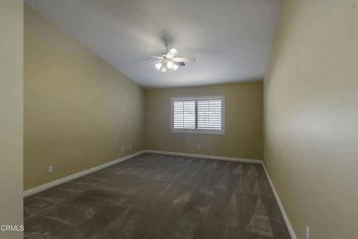 25_master_bedroom
