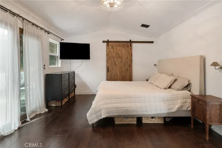 3791 Multiview Drive, Los Angeles, California 90068