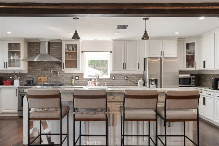 3791 Multiview Drive, Los Angeles, California 90068