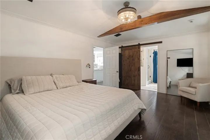 3791 Multiview Drive, Los Angeles, California 90068