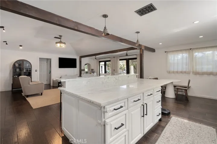 3791 Multiview Drive, Los Angeles, California 90068