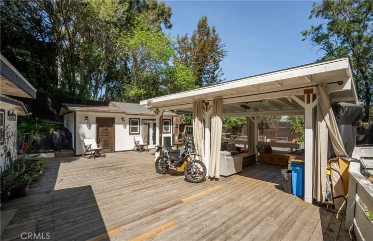 3791 Multiview Drive, Los Angeles, California 90068