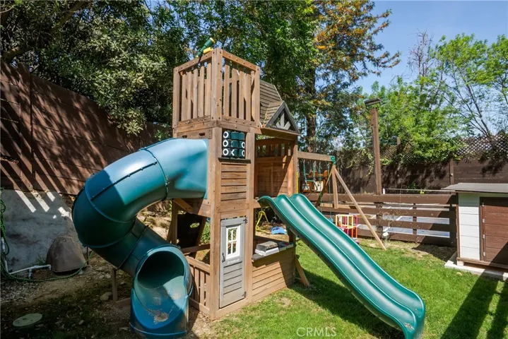 3791 Multiview Drive, Los Angeles, California 90068